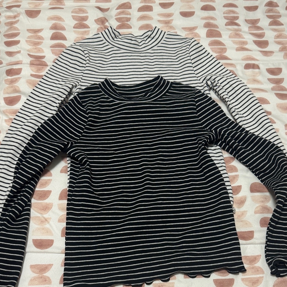 Striped Long Sleeve Tops - Black and White
